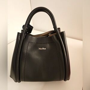 Brand new MAXMARA